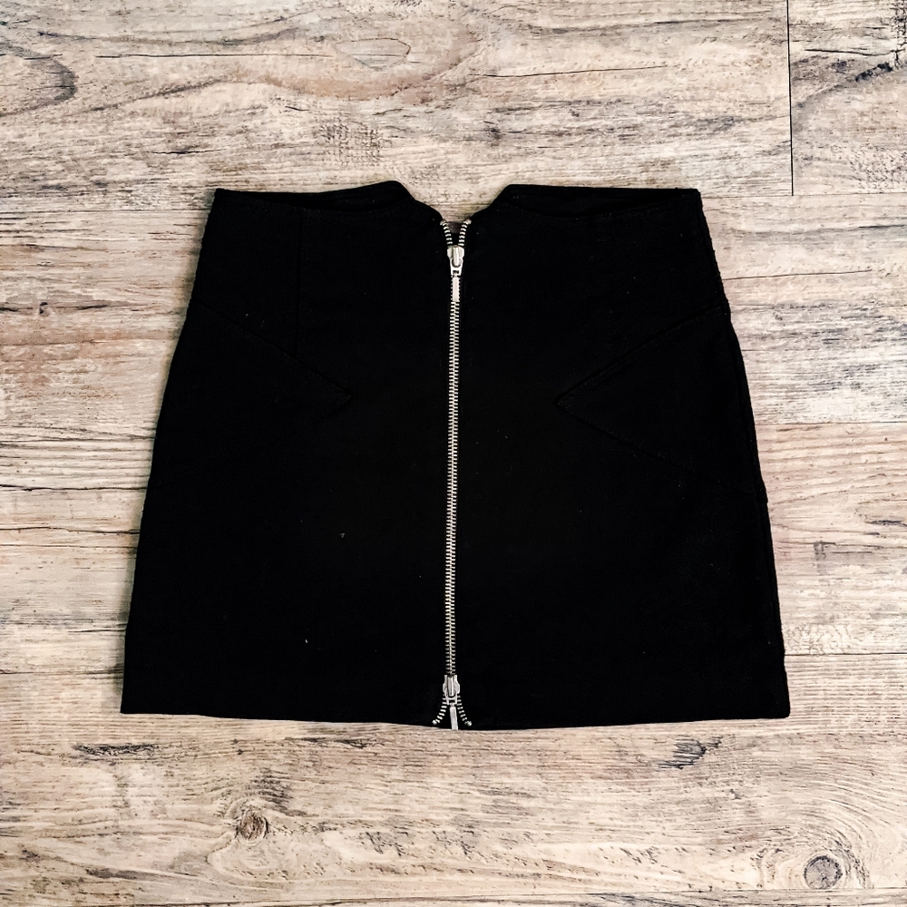 BCBG Center Vertical Zip Mini Skirt - Picture 1 of 5